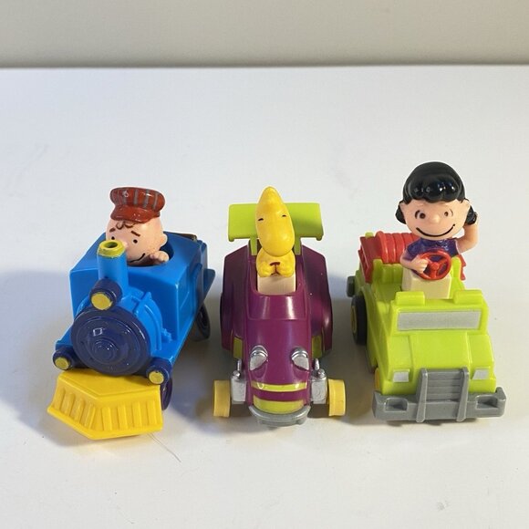 Vintage McDonald’s Peanuts Happy Meal Cars Set Charlie Lucy Woodstock - Picture 1 of 6